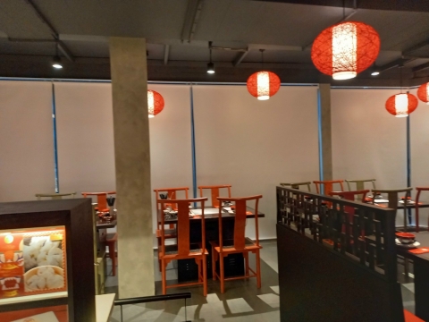 Thi công rèm cuốn văn phòng